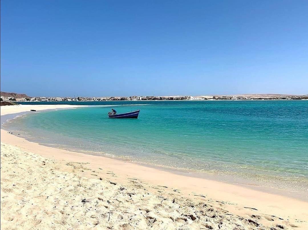 Boavista Beach Apartment ซาลเรย์ ภายนอก รูปภาพ
